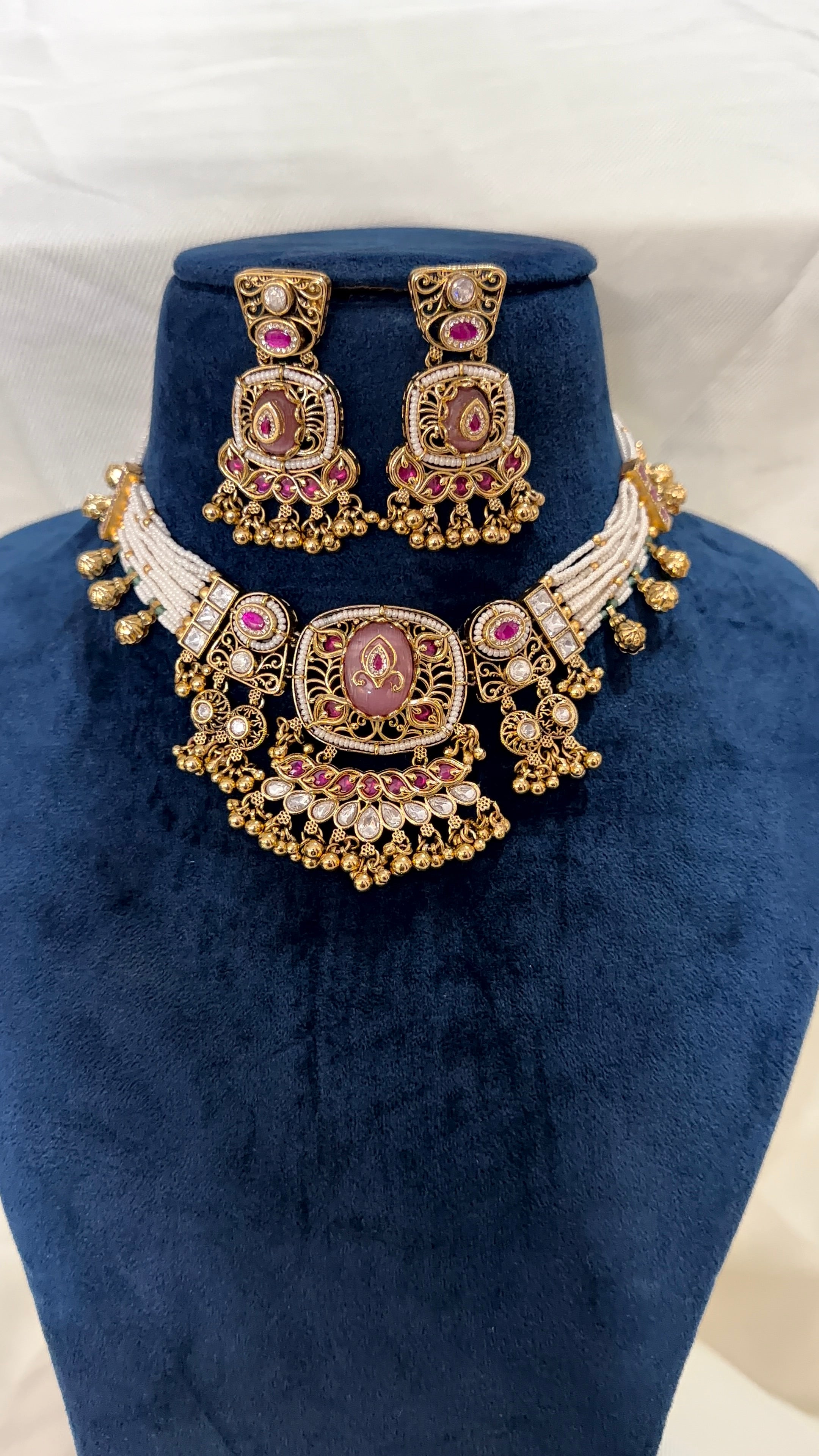 Rajwadi Choker Set
