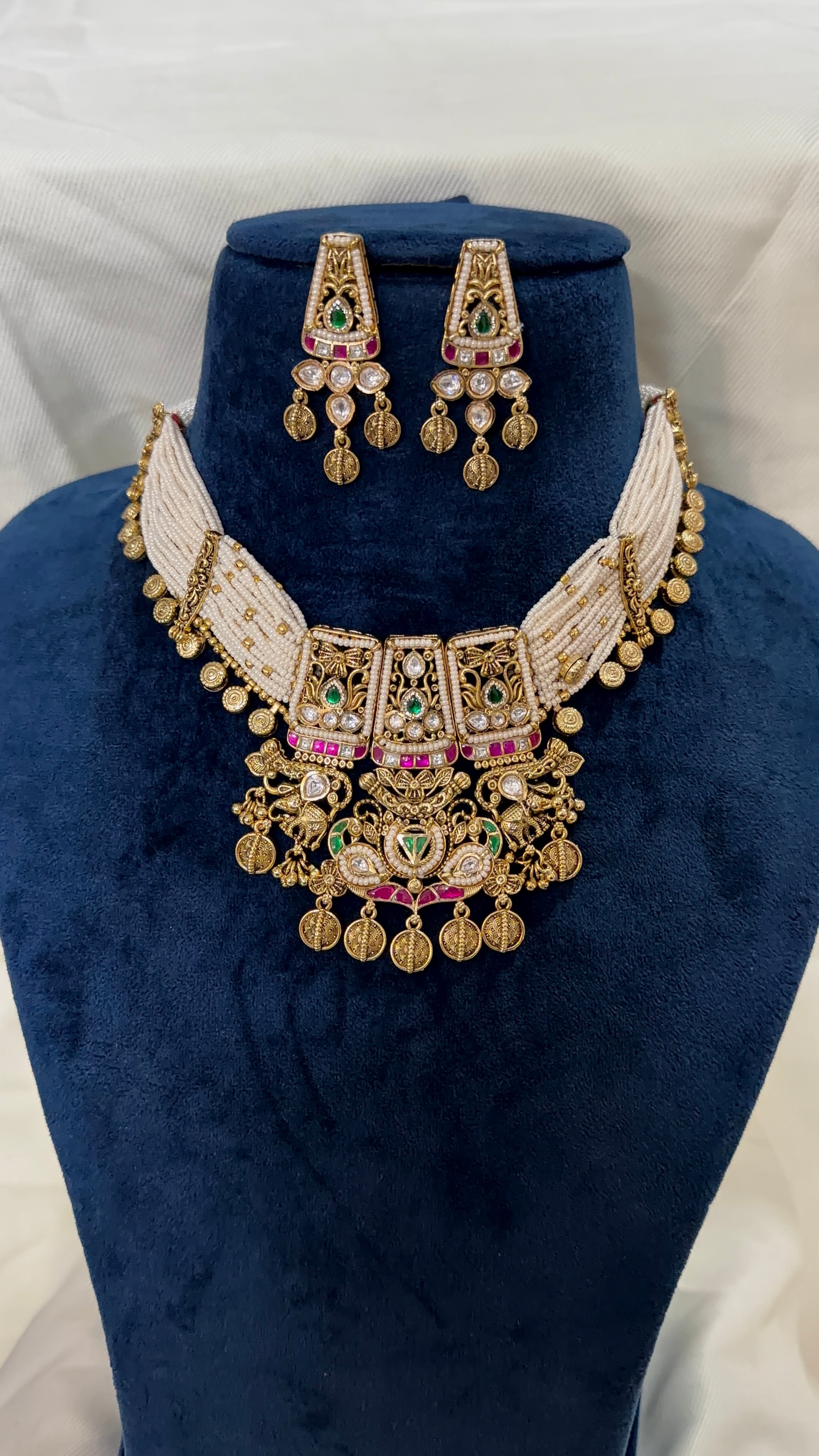 Rajwadi Choker Set