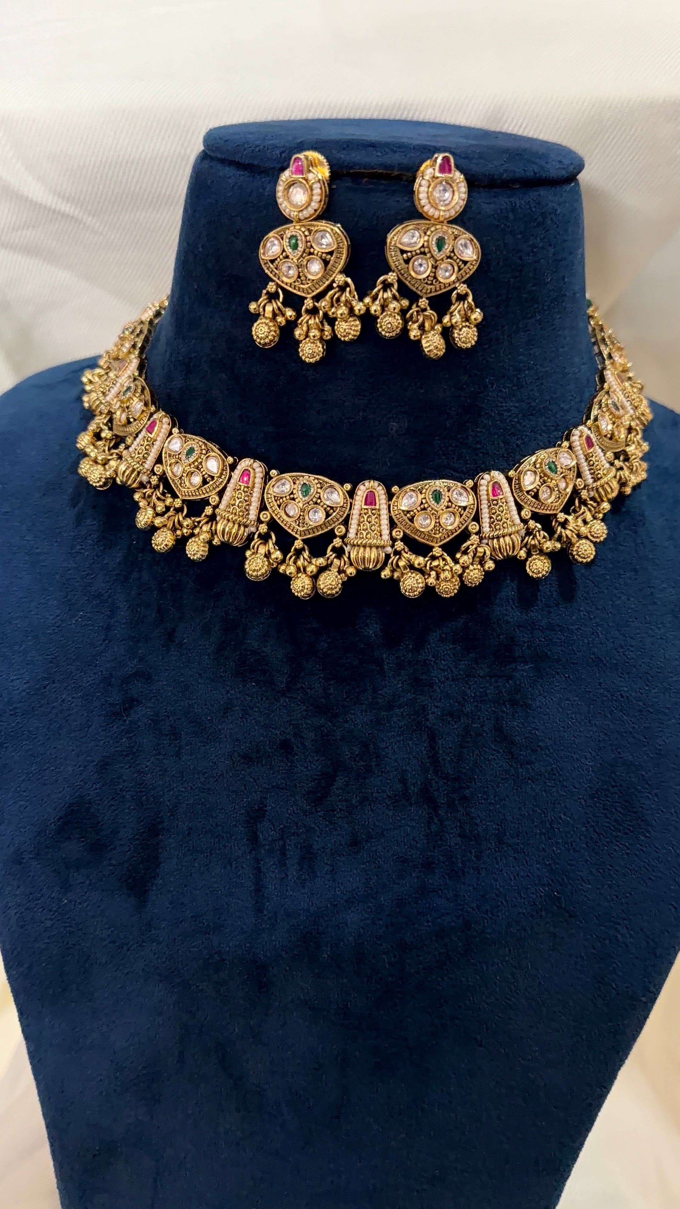 Rajwadi Choker Set