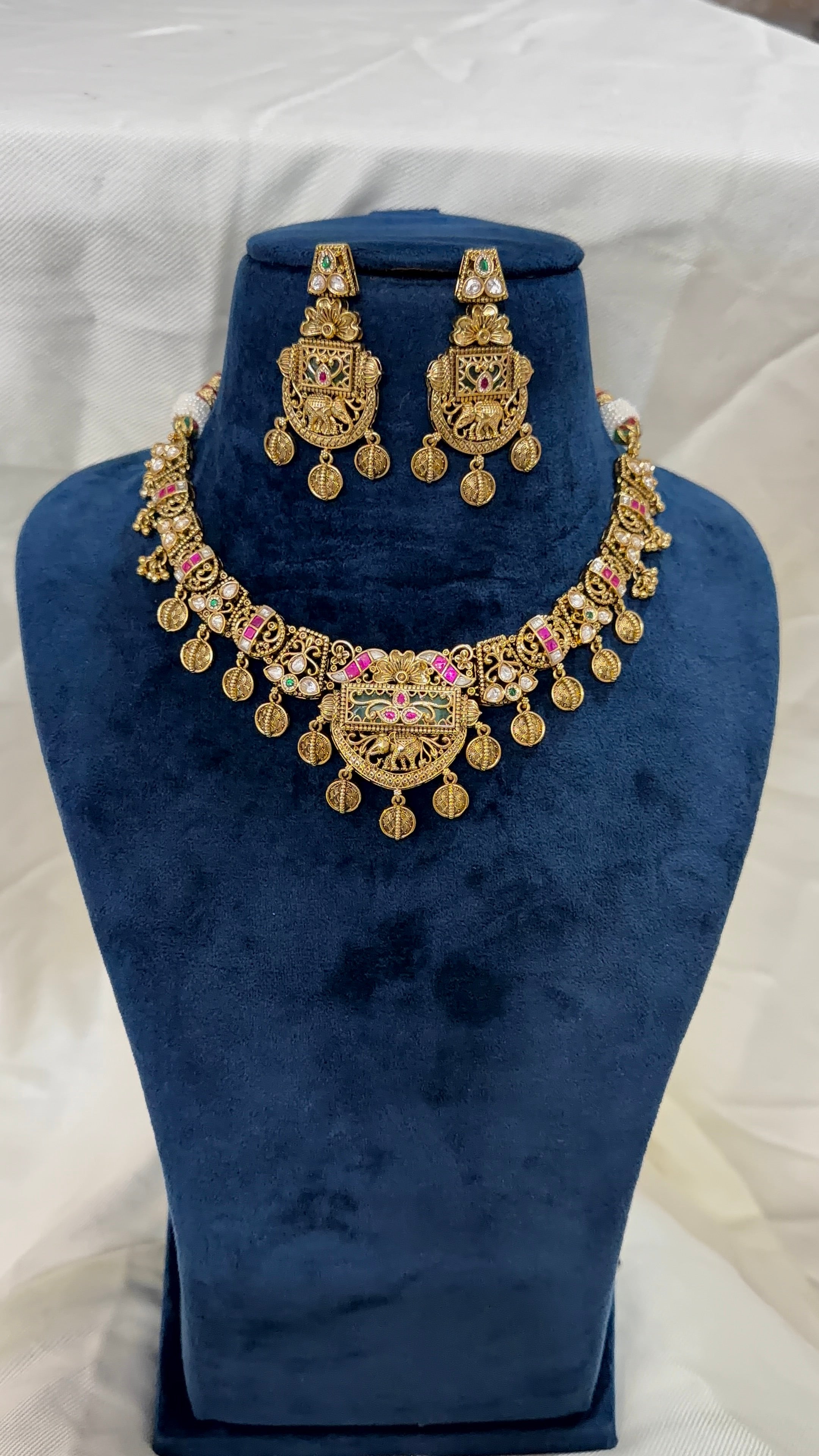 Rajwadi Choker Set