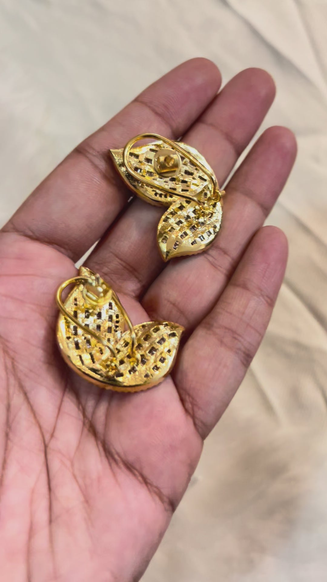 Zerconia Diamond Pendant Sets